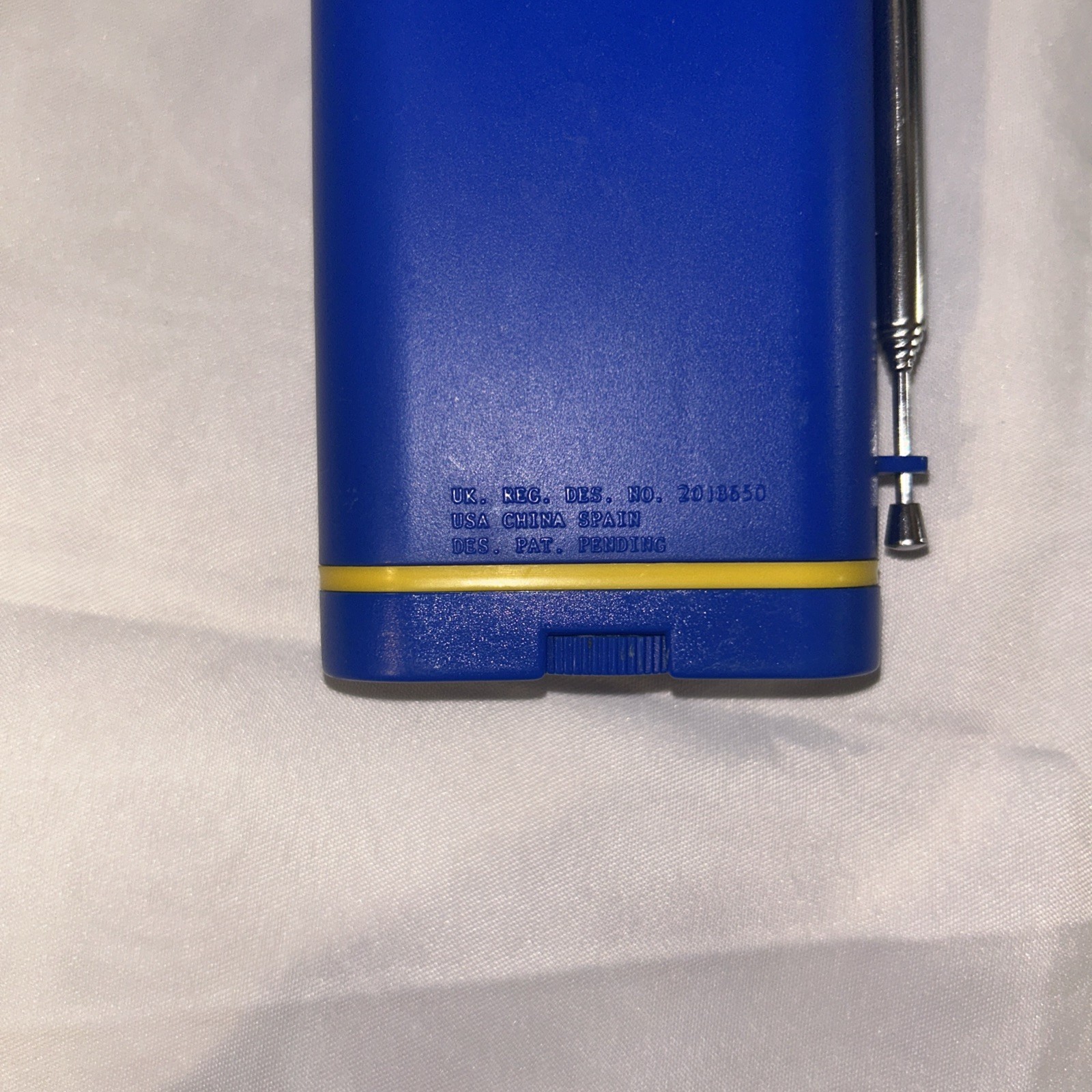Multi purpose Emergency Radio And Flashlight
