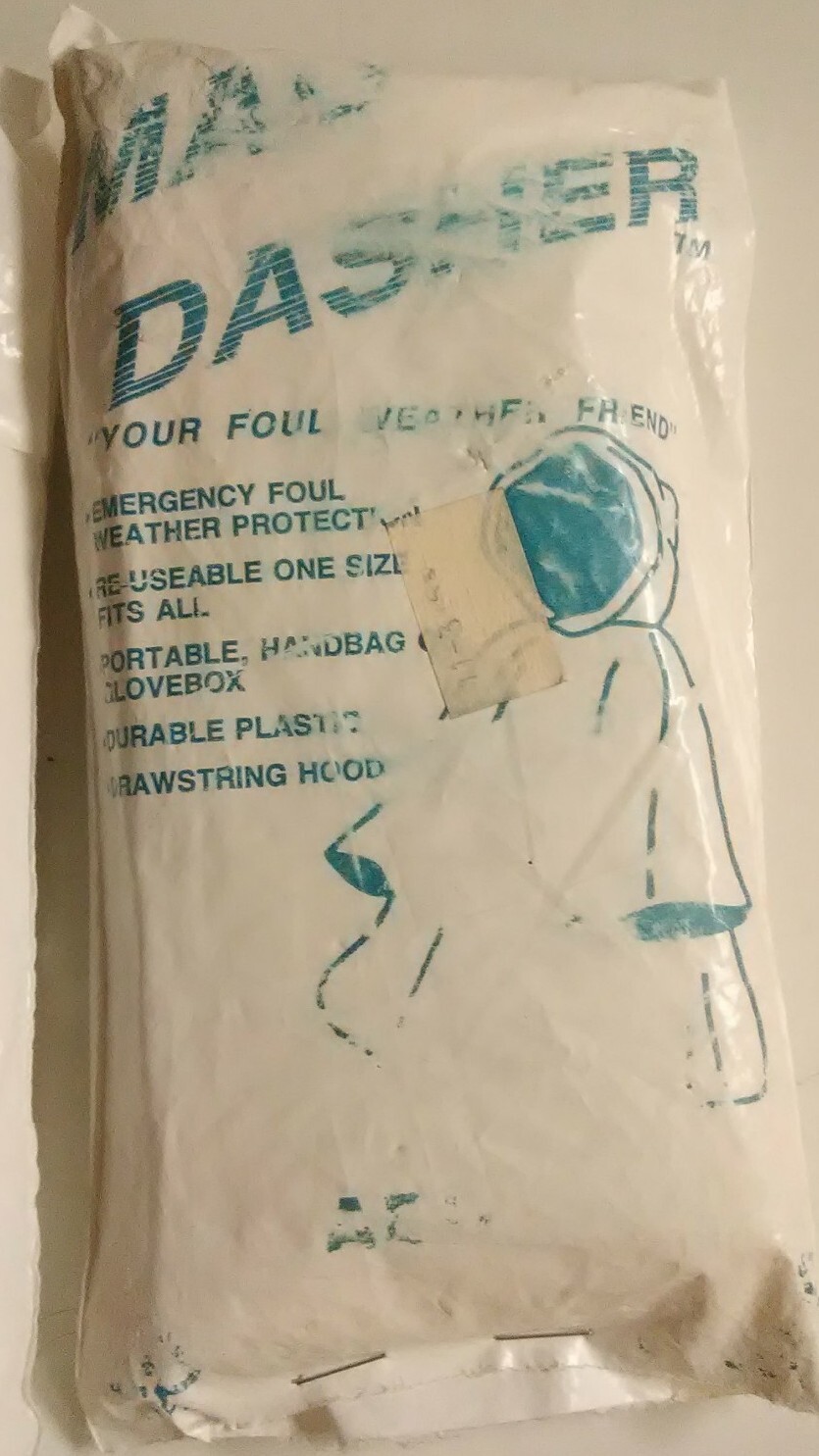 Experimental Aircraft Association Vtg Mad Dasher Rain Poncho Lot of 2