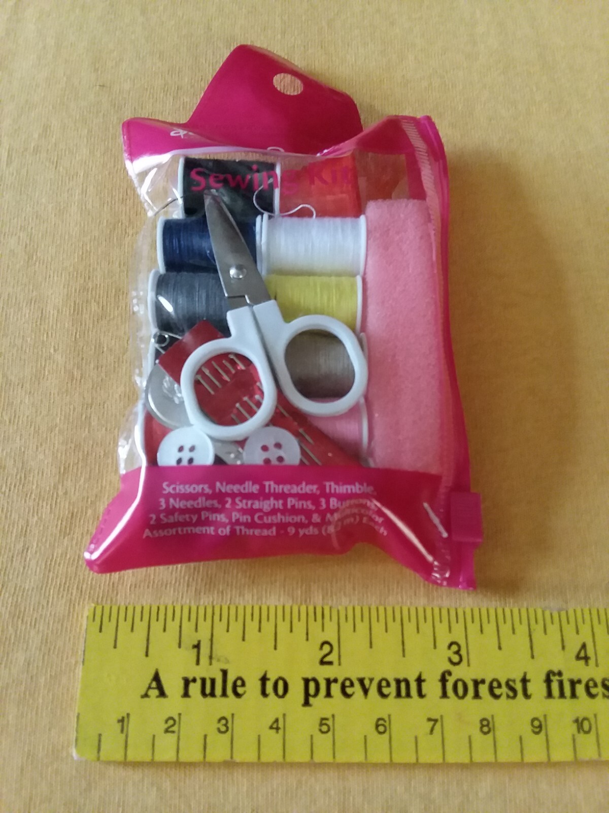 SEWING KIT Travel Size Emergency Survival EDC Camping Bug Out Bag NEW