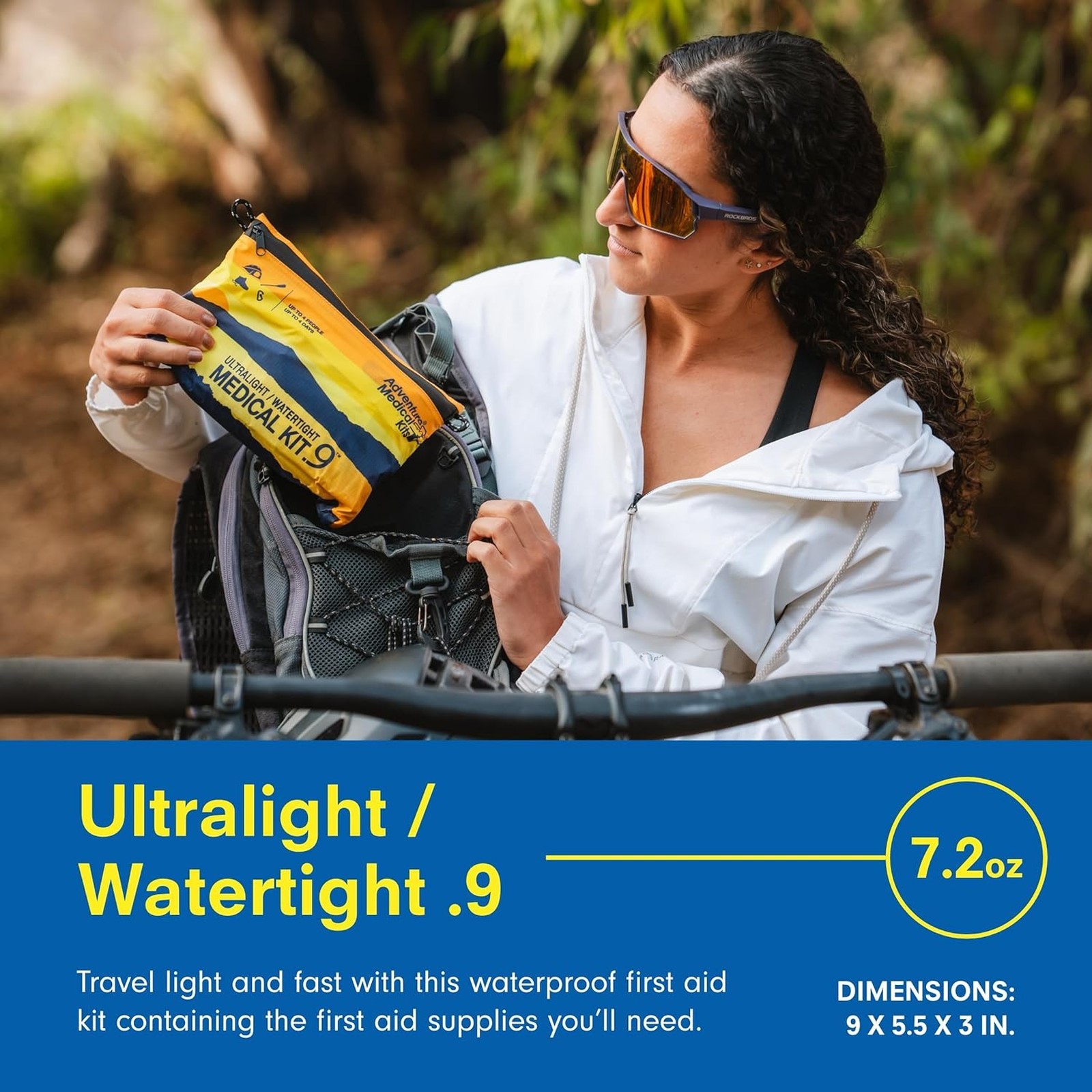 Adventure Medical Kit Ultralight Watertight Medical Kit .9 for Up to 4 People 4