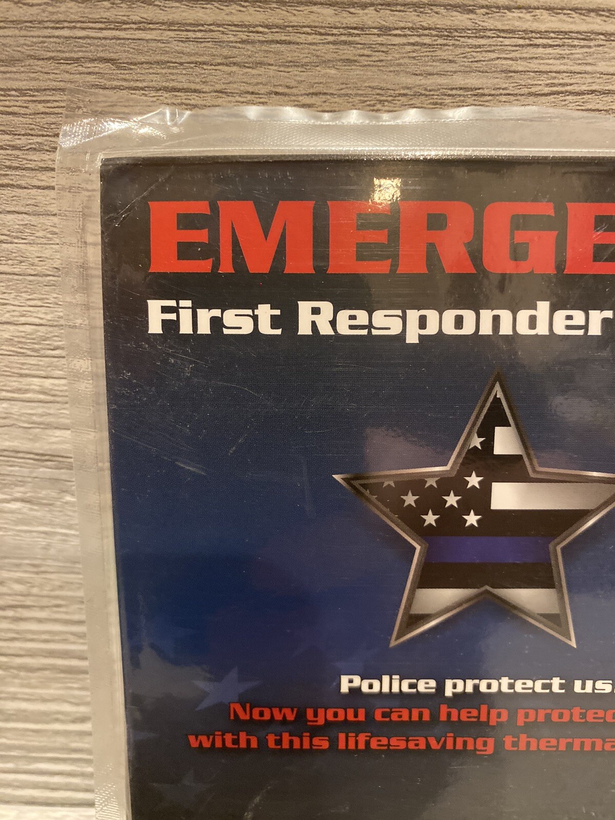 1 Survival Blanket Emergency First Responder, retains 90% body heat, Emergency
