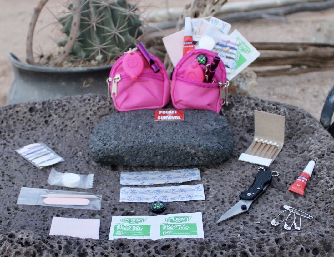 Hiking Kit for Mom Gift For Camping Survival Kit For Everyday Carry Party Favor