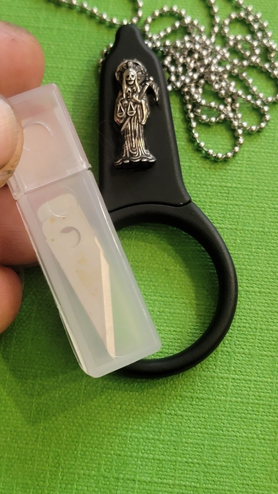 Pocket Survival EDC Kit / Not Ed’s Manifesto or Sneakreaper Industries No.1
