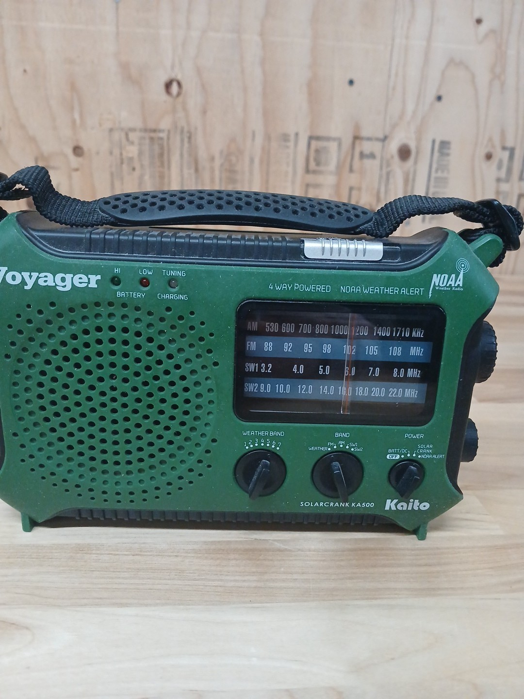 Green Kaito KA500 Voyager Solar Crank Battery Survival Radio AM FM Shortwave