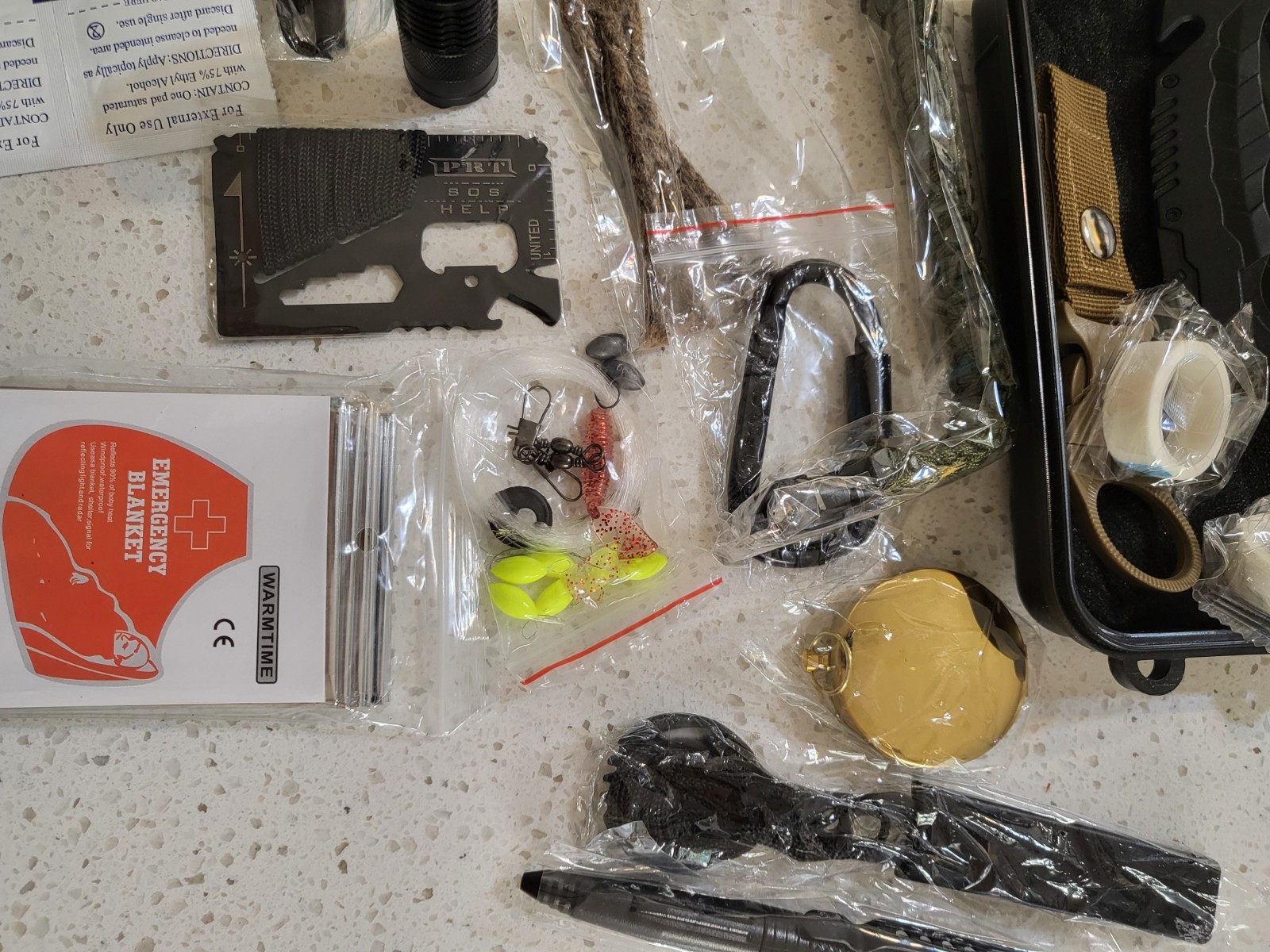 22-in-1 Survival Kit – First Aid Gear Camping Hiking Hunting