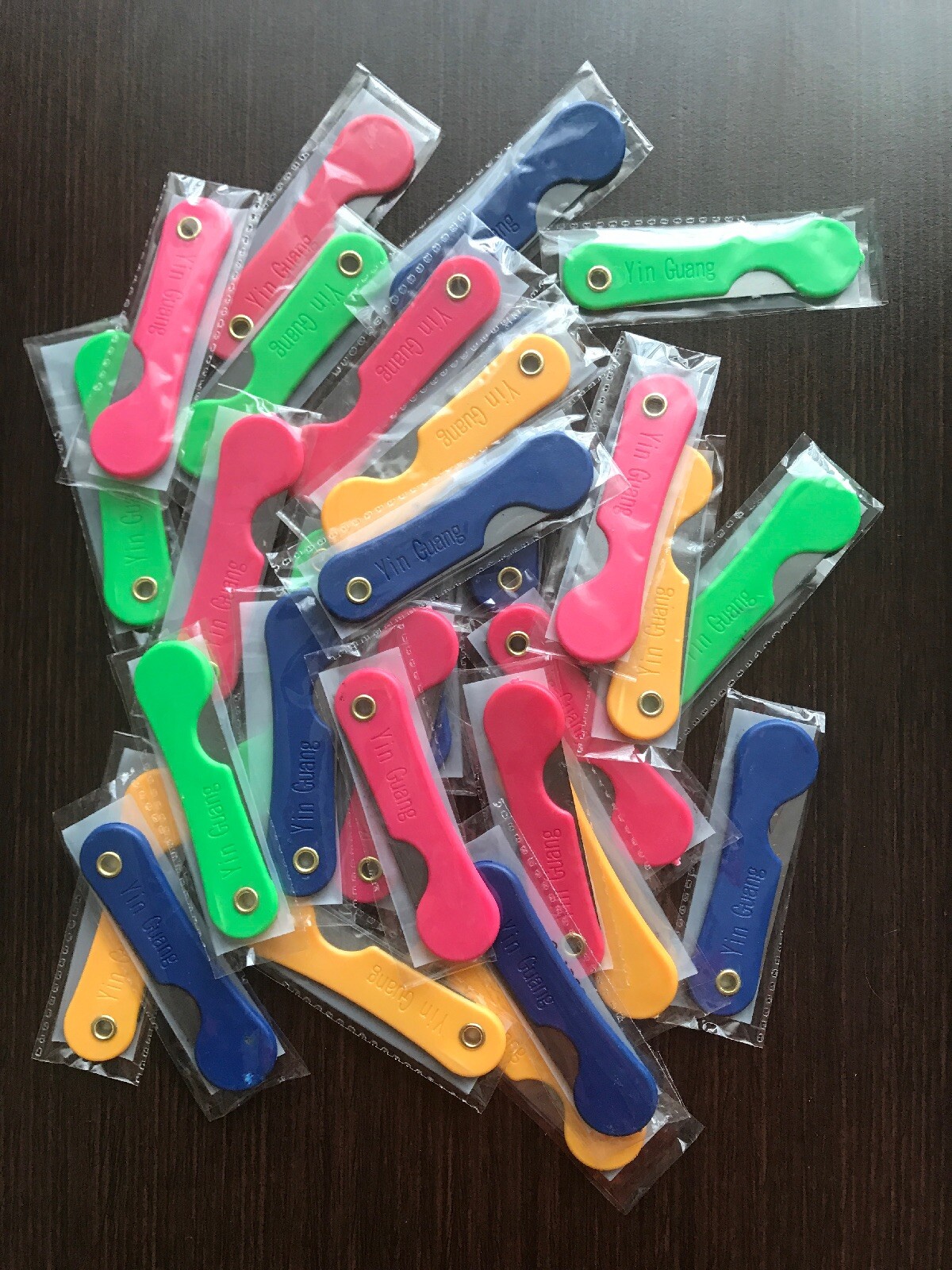 Folding Utility Razor (50- pack) for Survival, First Aid Kits, & Fishing Kits