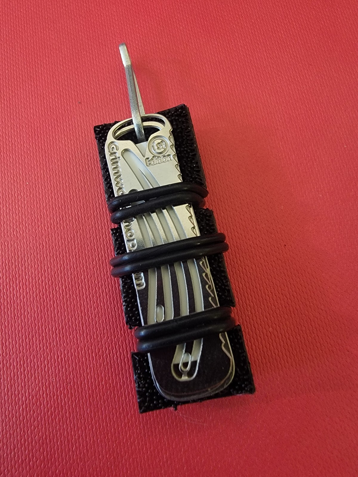 Survival Necklace/Glow in the Dark/with Knife/Saw/flashlight/can Opener…