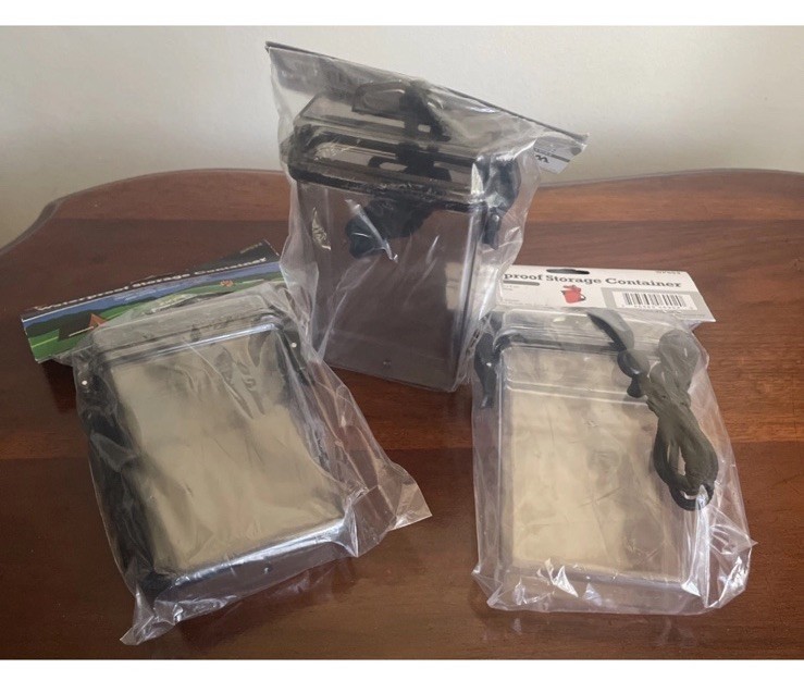 Lot Of 3 Waterproof Pool Storage Wallet Case Box Container with Neck Lanyard