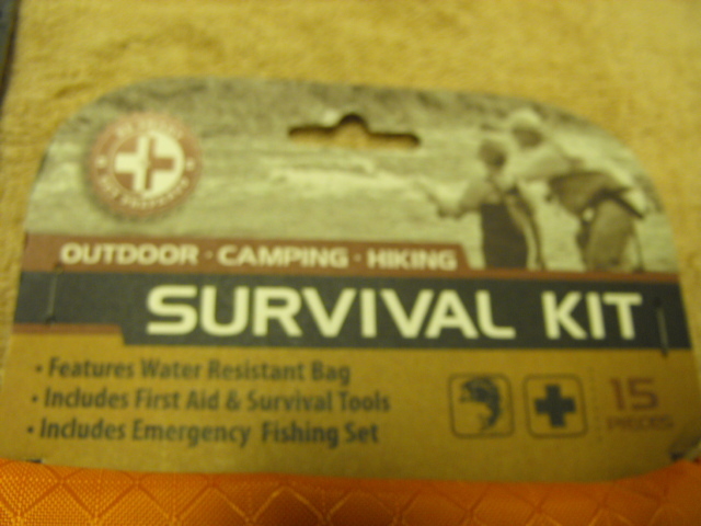 15 Pieces Survival kit, Water Resistant bag, First aid kit, Survival tools, Fish