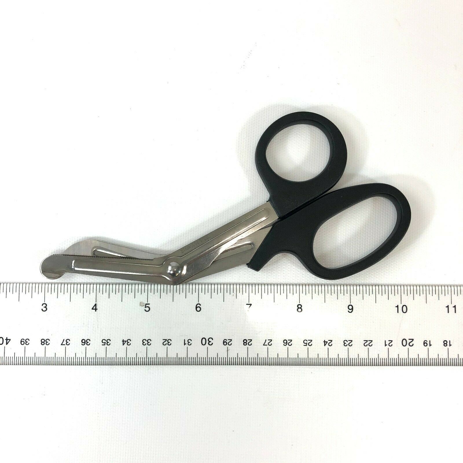 Emergency Trauma Sheers, Full Size 7 1/4″, Stainless, Black Handle. Ships Free..