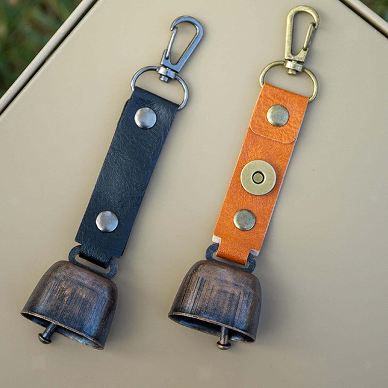 2x Loud Bear Bells Compact Backpacks Pendants for Trikking Survival Climbing