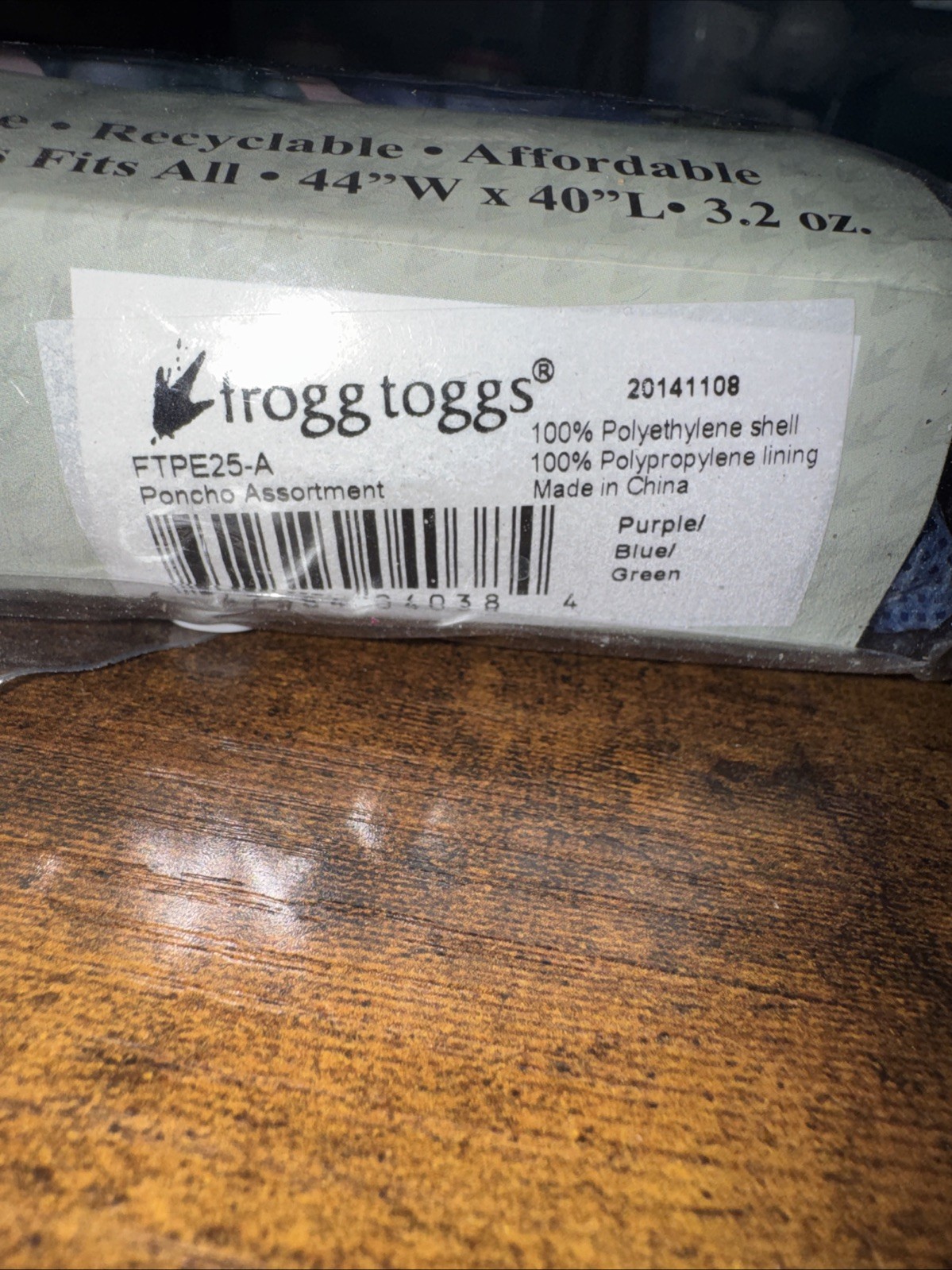 FROGG TOGGS Adult Blue Emergency Poncho 1 Size Fits All NEW Vacation