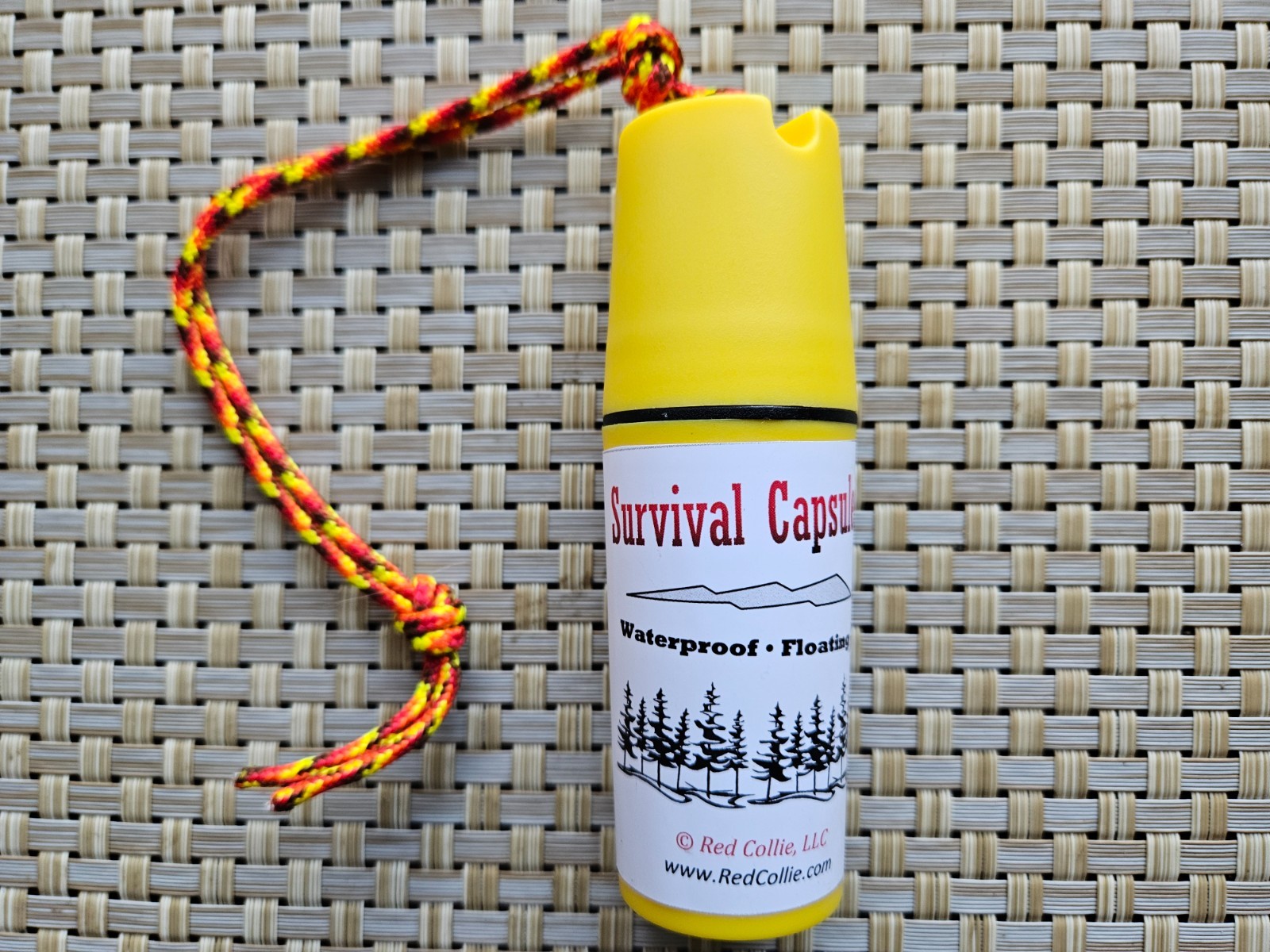SURVIVAL KIT Capsule Water Resistant – Whistle, Ferro rod, windproof matches