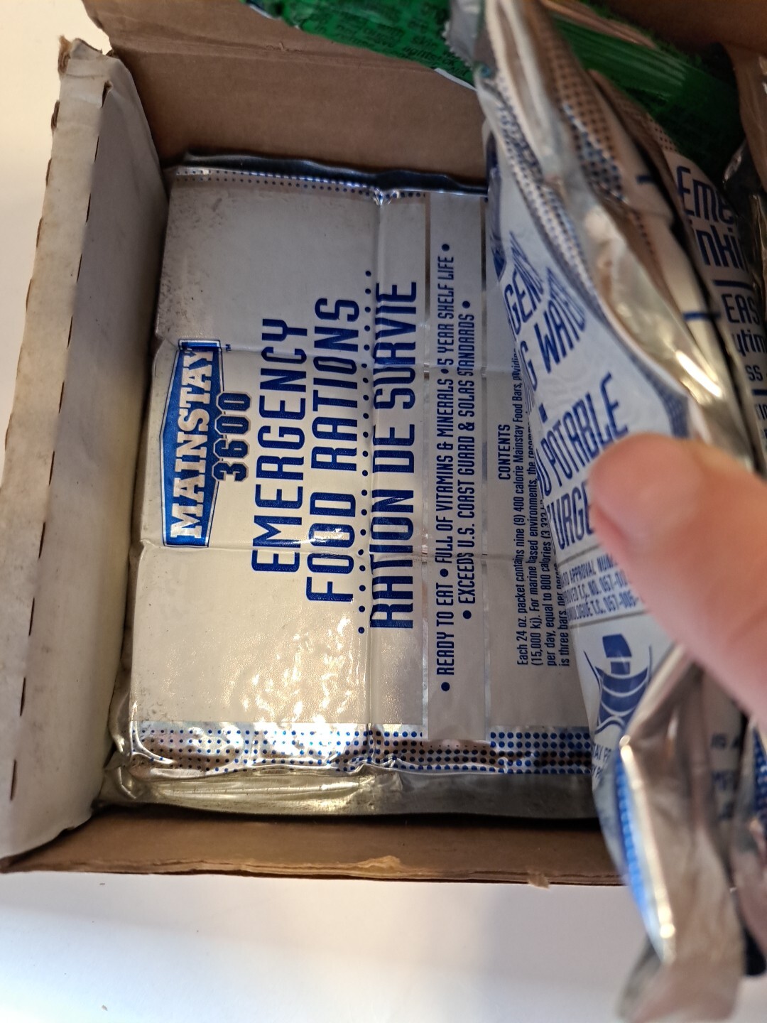Emergency Preparedness The Ark Food Water Blanket Survival Kit Opened Box