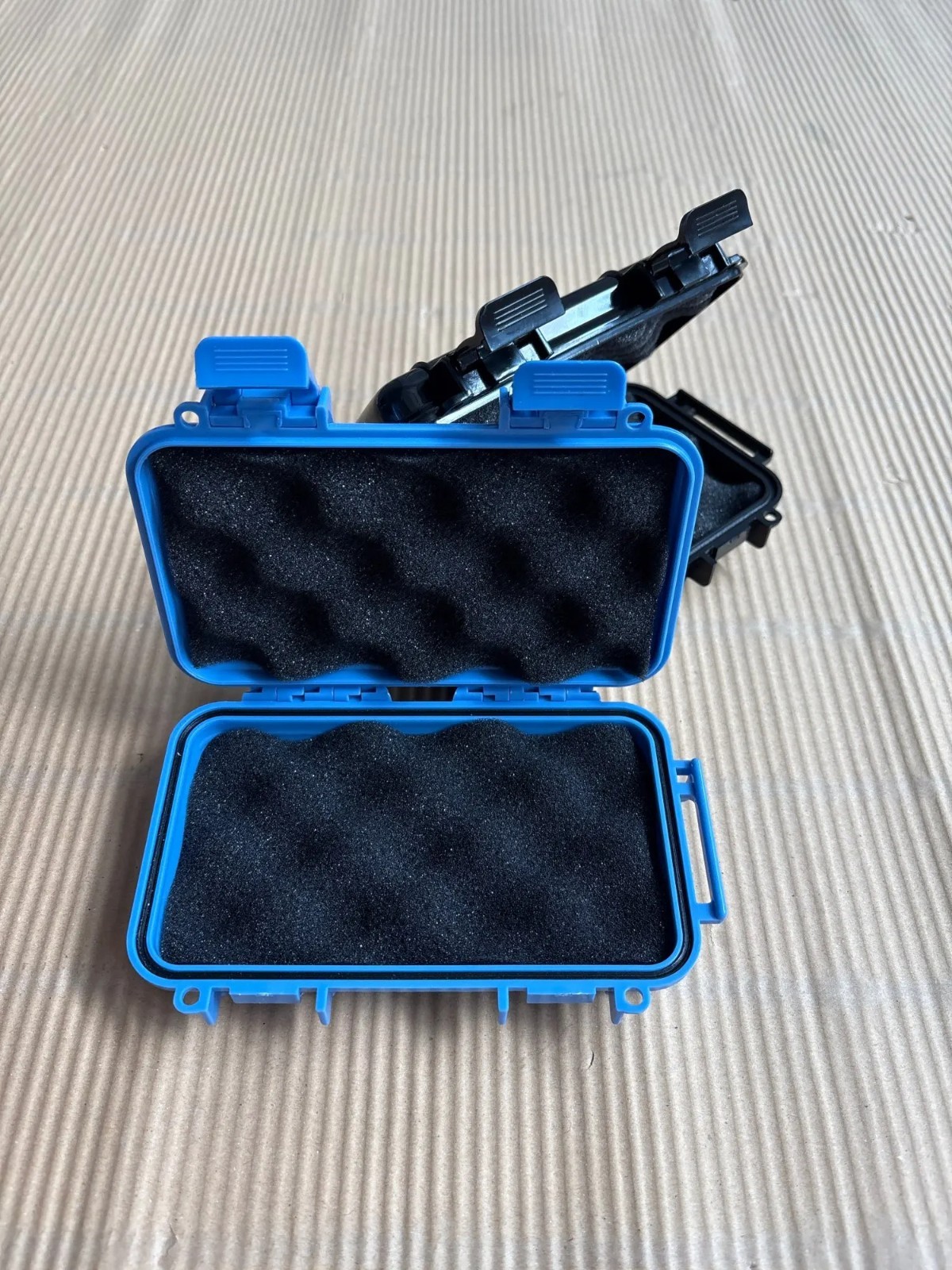 4-Color Outdoor Waterproof Shockproof Box Airtight Survival Storage Travel Case