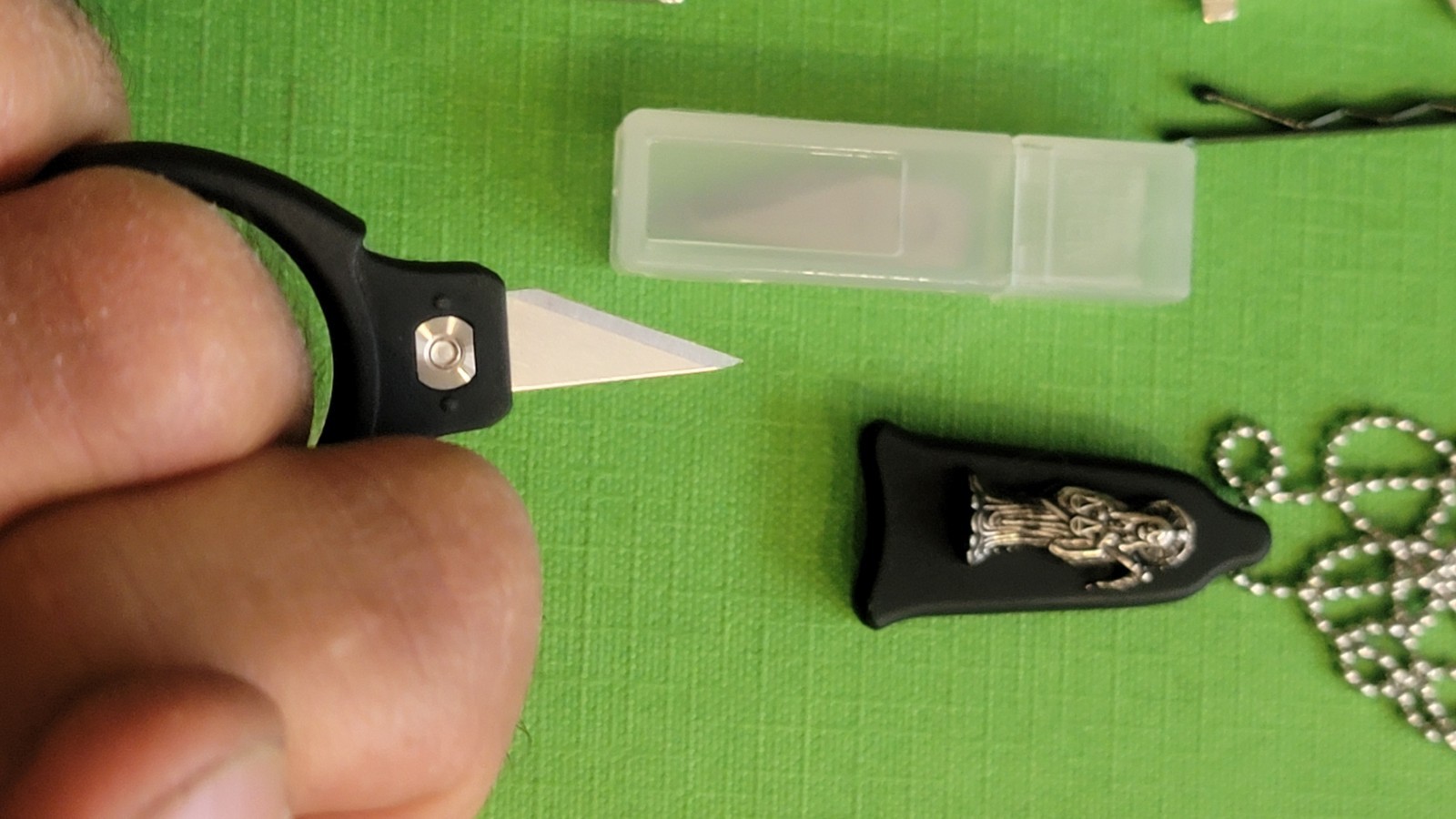 Pocket Survival EDC Kit / Not Ed’s Manifesto or Sneakreaper Industries No.1