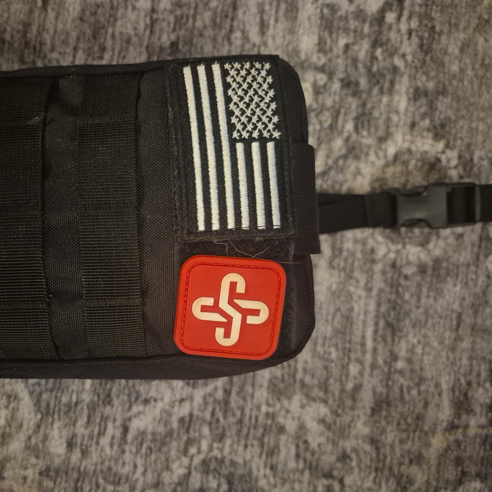 200 piece survival kit first aid kit survival gear, SOS gear tool with pouch