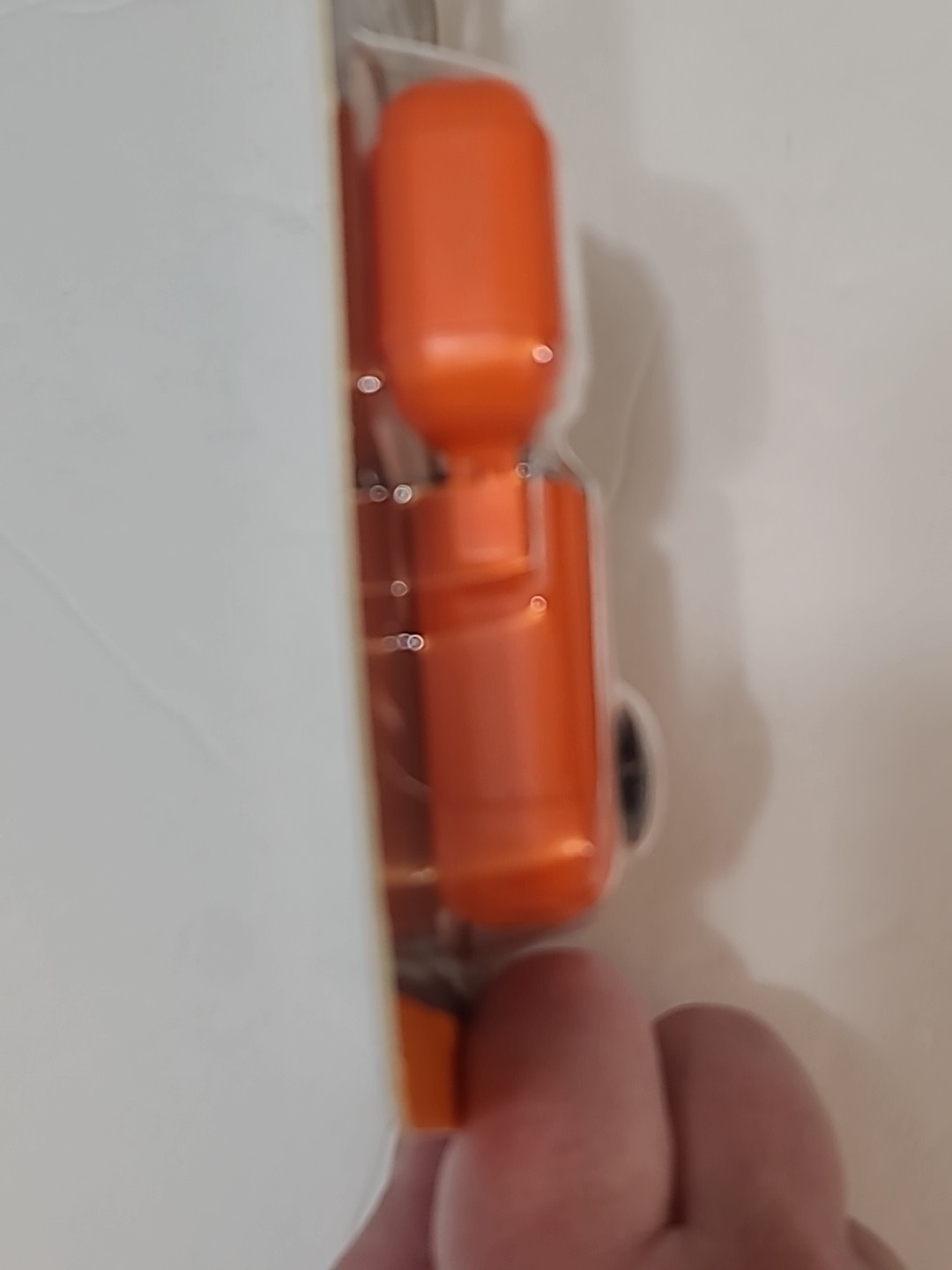 ULTIMATE SURVIVAL TECHNOLOGIES Wayfinder Lighter , NEW, NO FUEL INCLUDED