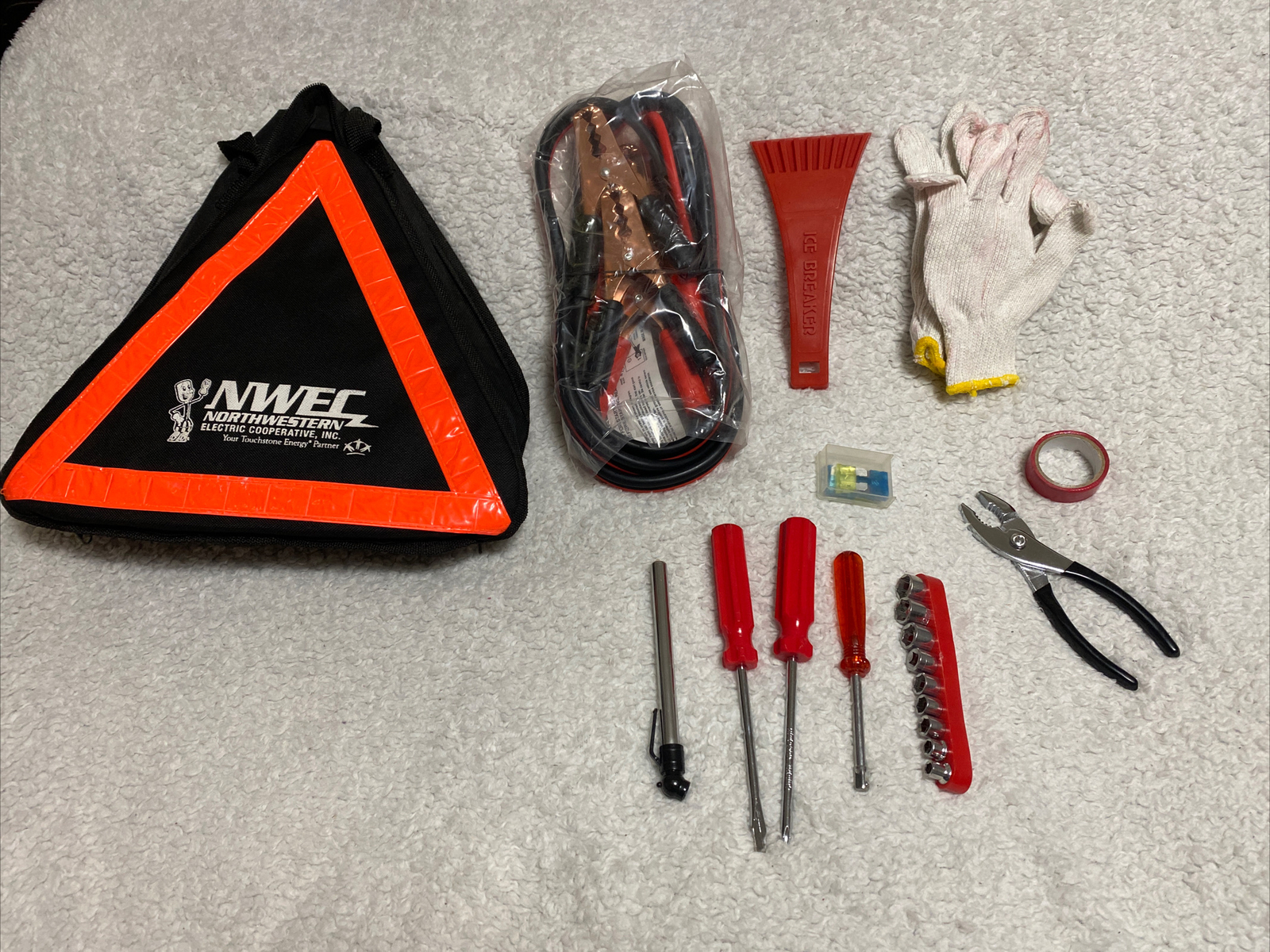 Roadside Deluxe Car Emergency Kit – Jumper Cables, Tools And Accessories￼ – NWEC