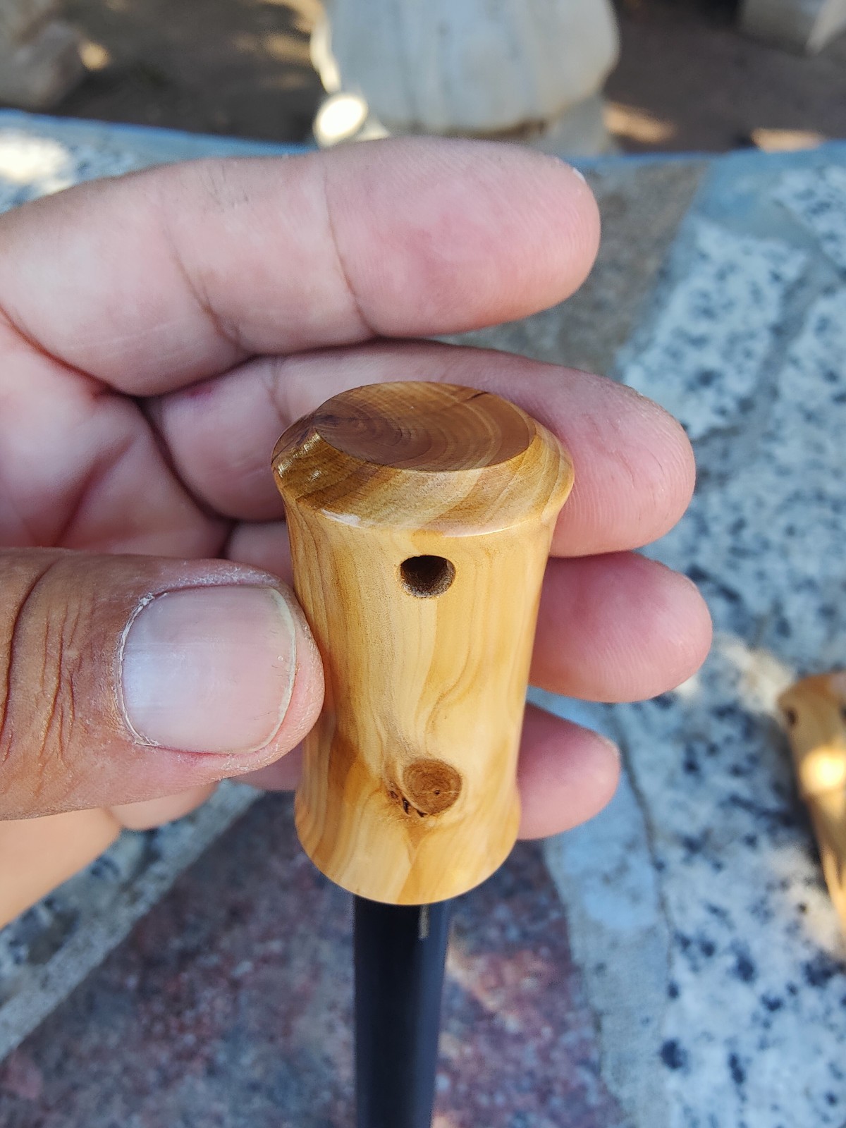bushcraft 5″ x 1/2 ” ferrocerium rod yew wood handle | Ferro rod | mischmetal
