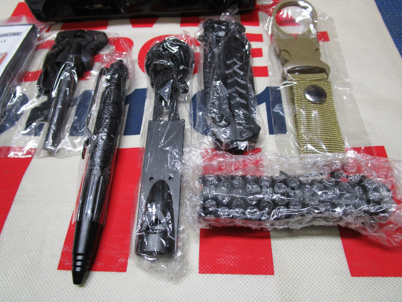 VEITORLD 12-in-1 Survival Kit – New