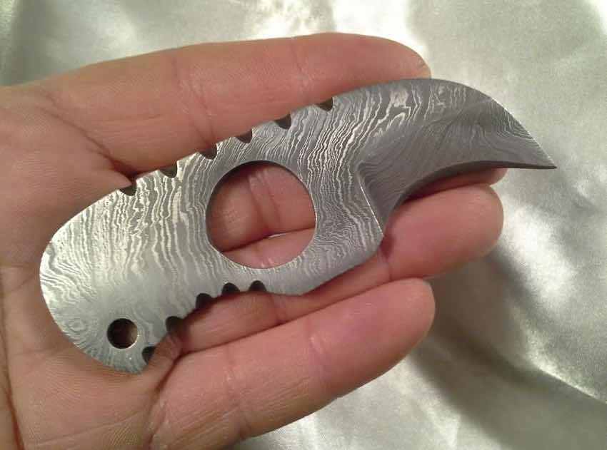 Beautiful Damascus Steel Hawkbill Karambit Knife w/ Belt Loop Leather Sheath