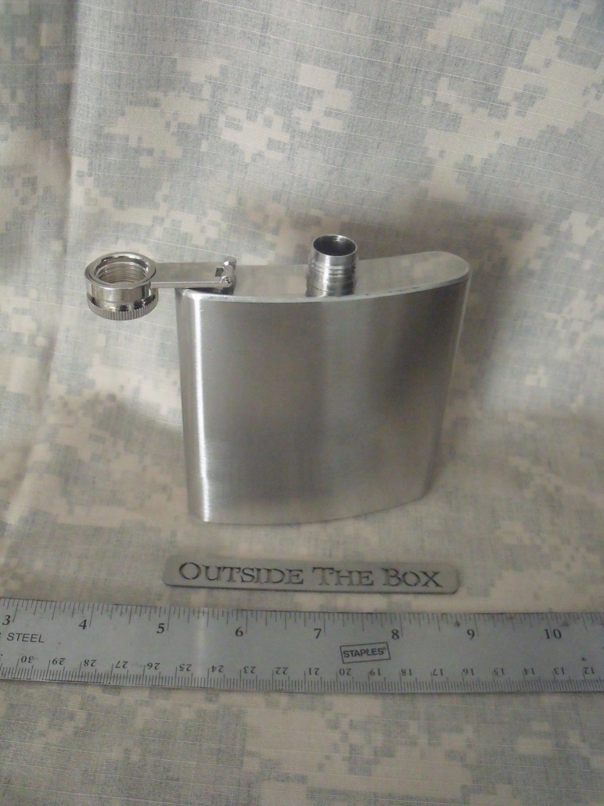 Emergency/Survival: SE Stainless Steel Hip Flask, 6 oz. HQ66SP, Screw Cap