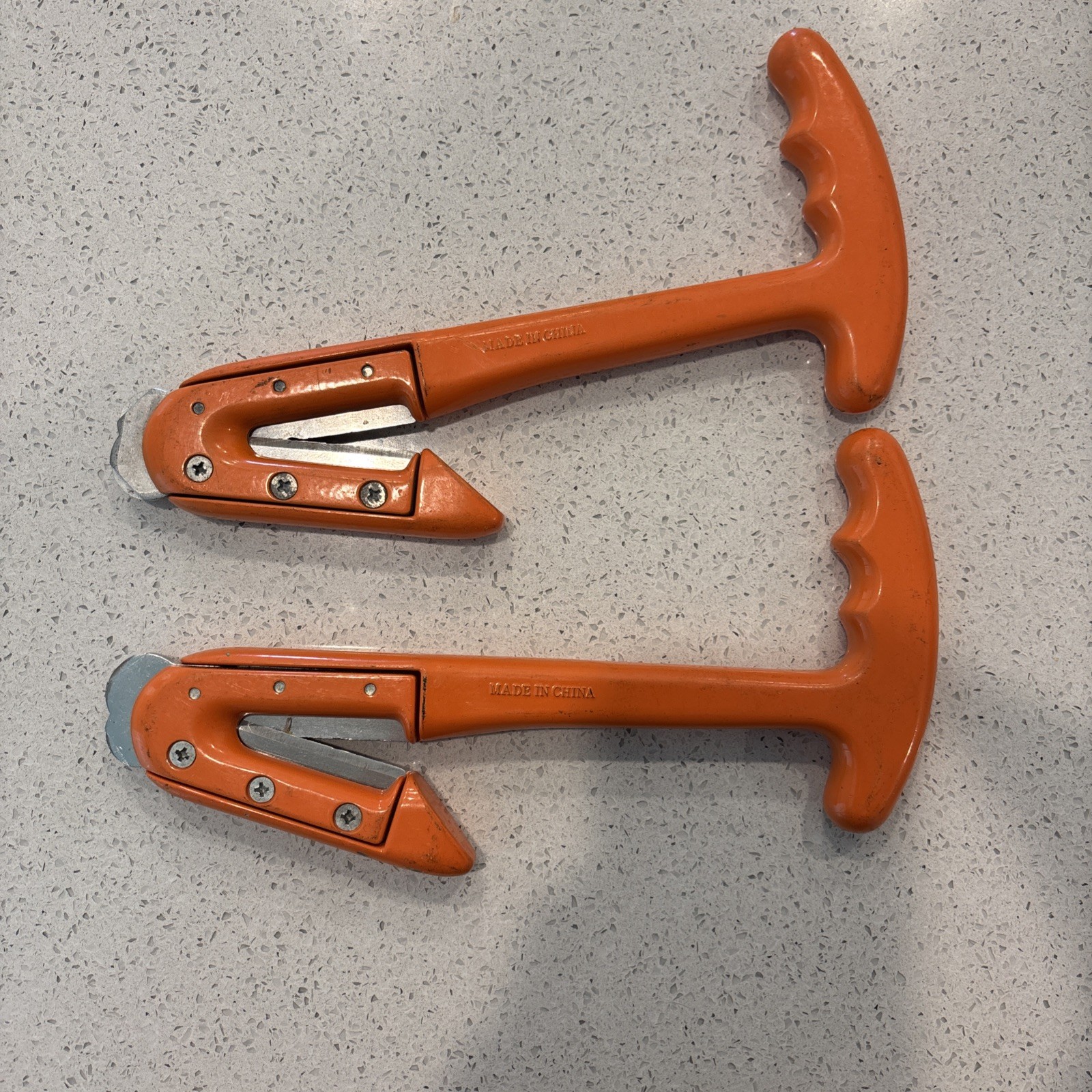 Colonial Cutlery Seat Belt Cutter