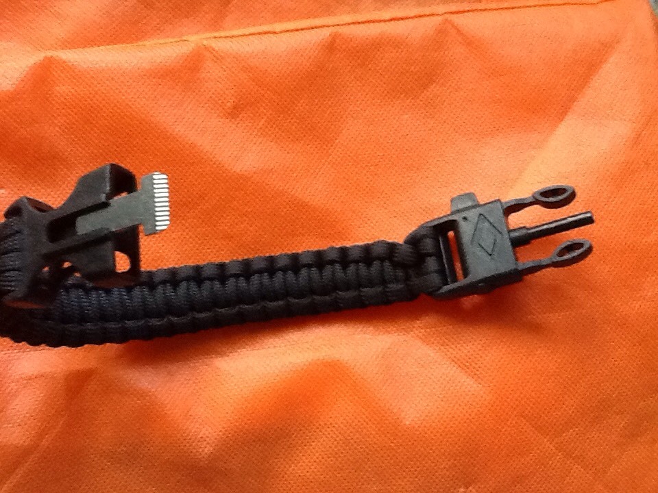 Paracord Survival Bracelet Flint Firestarter Scraper Knife Whistle Black 9 inch