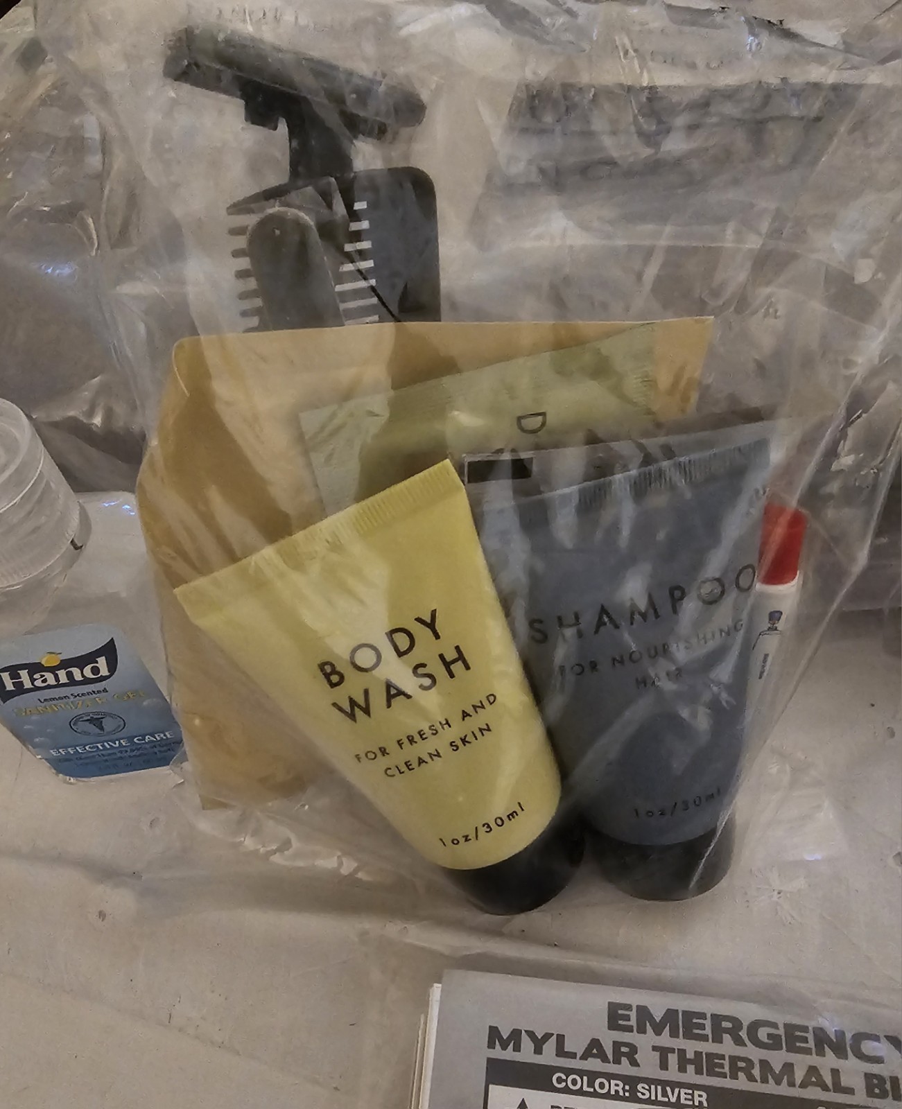 Survival Backpack For Cars Incl Blanket, Hat, Gloves, Toiletries Hand Warmers ++