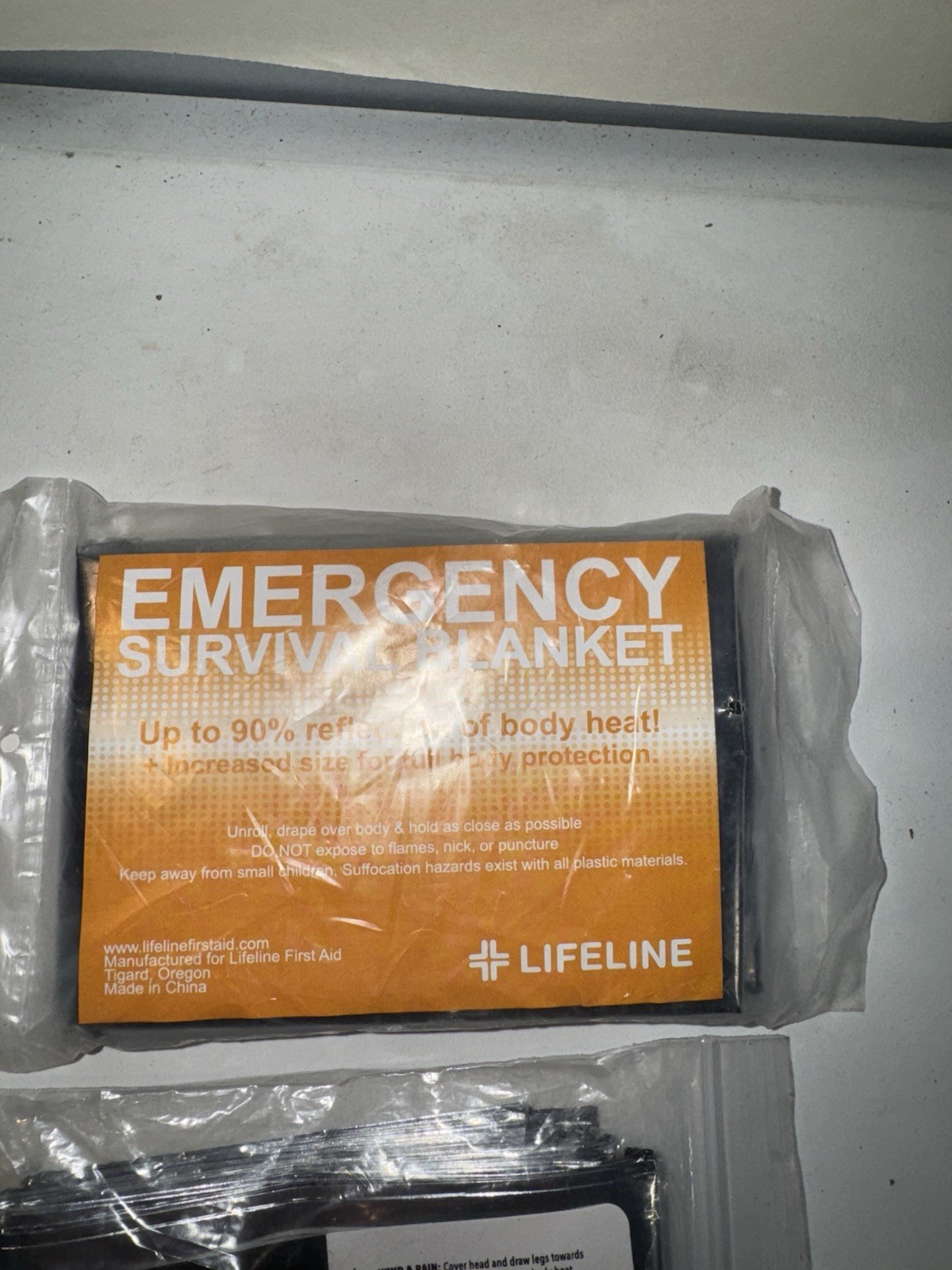 Lot of 8 Emergency / Survival Blankets – Mixed Brands – New