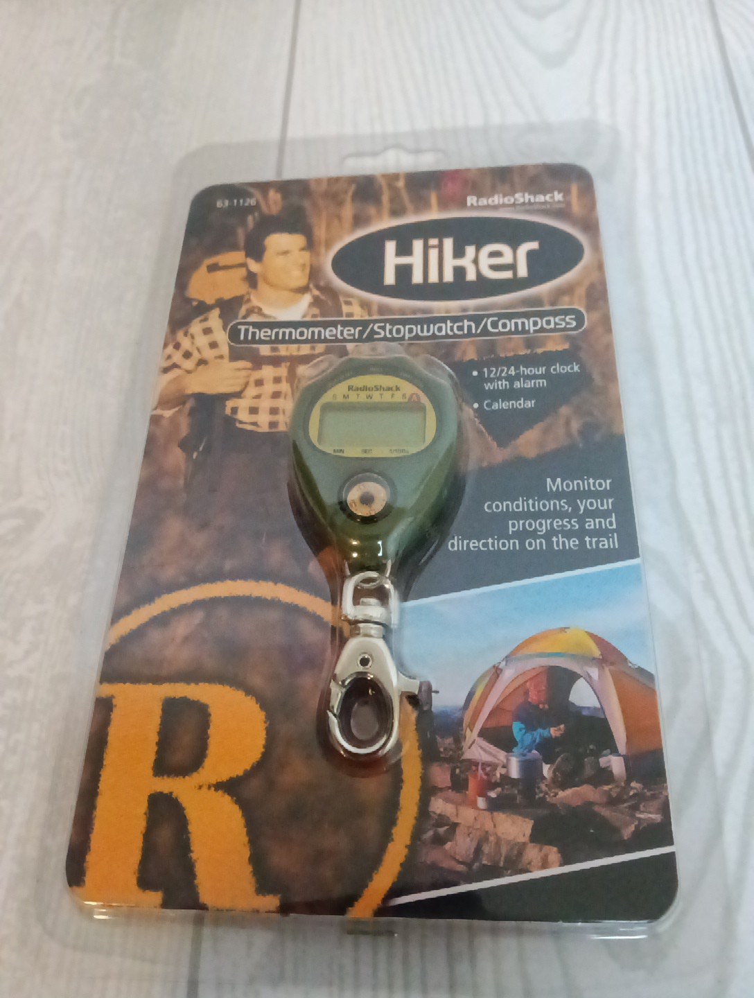 Vintage RadioShack Hiker Thermometer/Stopwatch/Compass Device NOS New/Sealed
