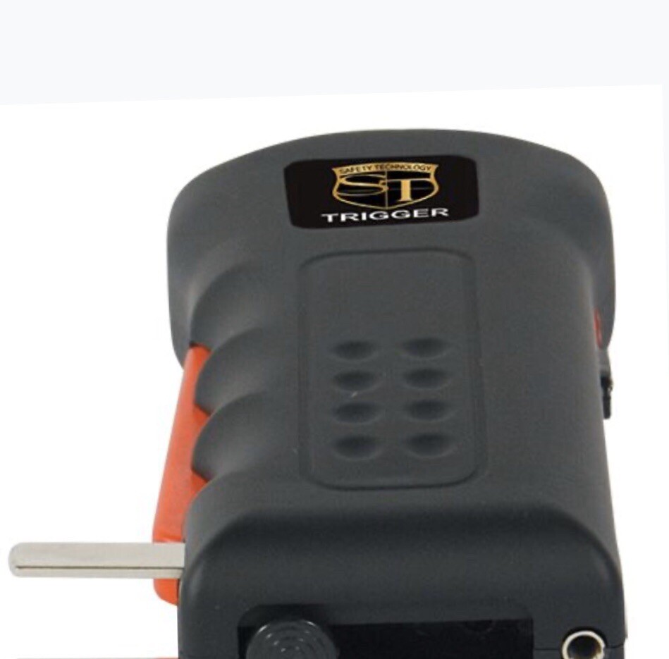 POWERFUL SQUEEZE POLICE Self Defense Black Stun Gun Rechargeable LED FLASHLIGHT