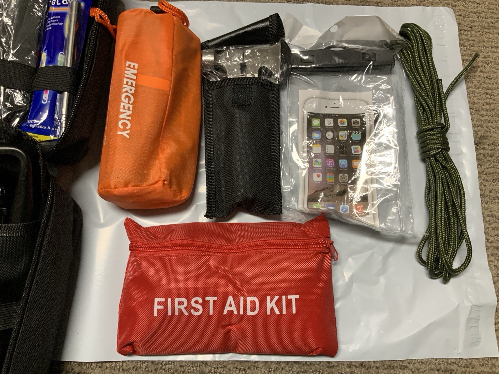 🏅Survival Kit Carry Survival Gear First Aid Emergency Kit