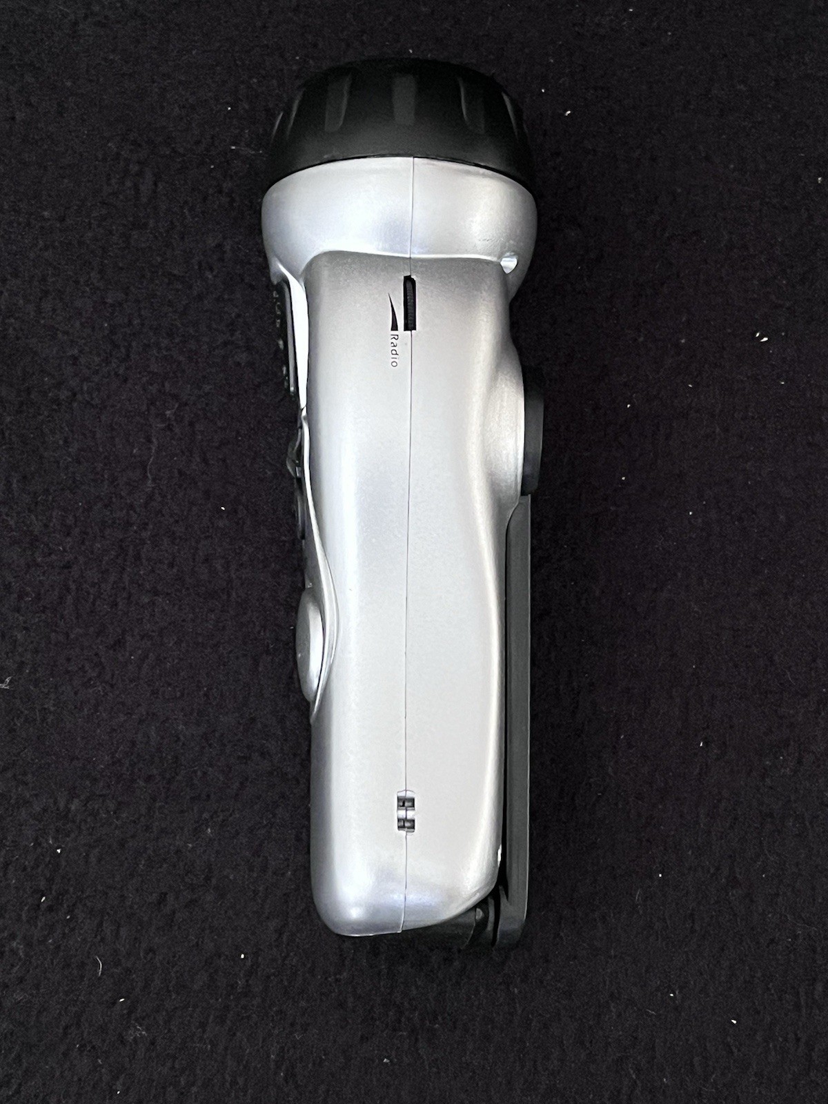 Gizmo Survival Emergency Wind-Up 4in1 Flash Light, Radio, Alarm & Phone Charger