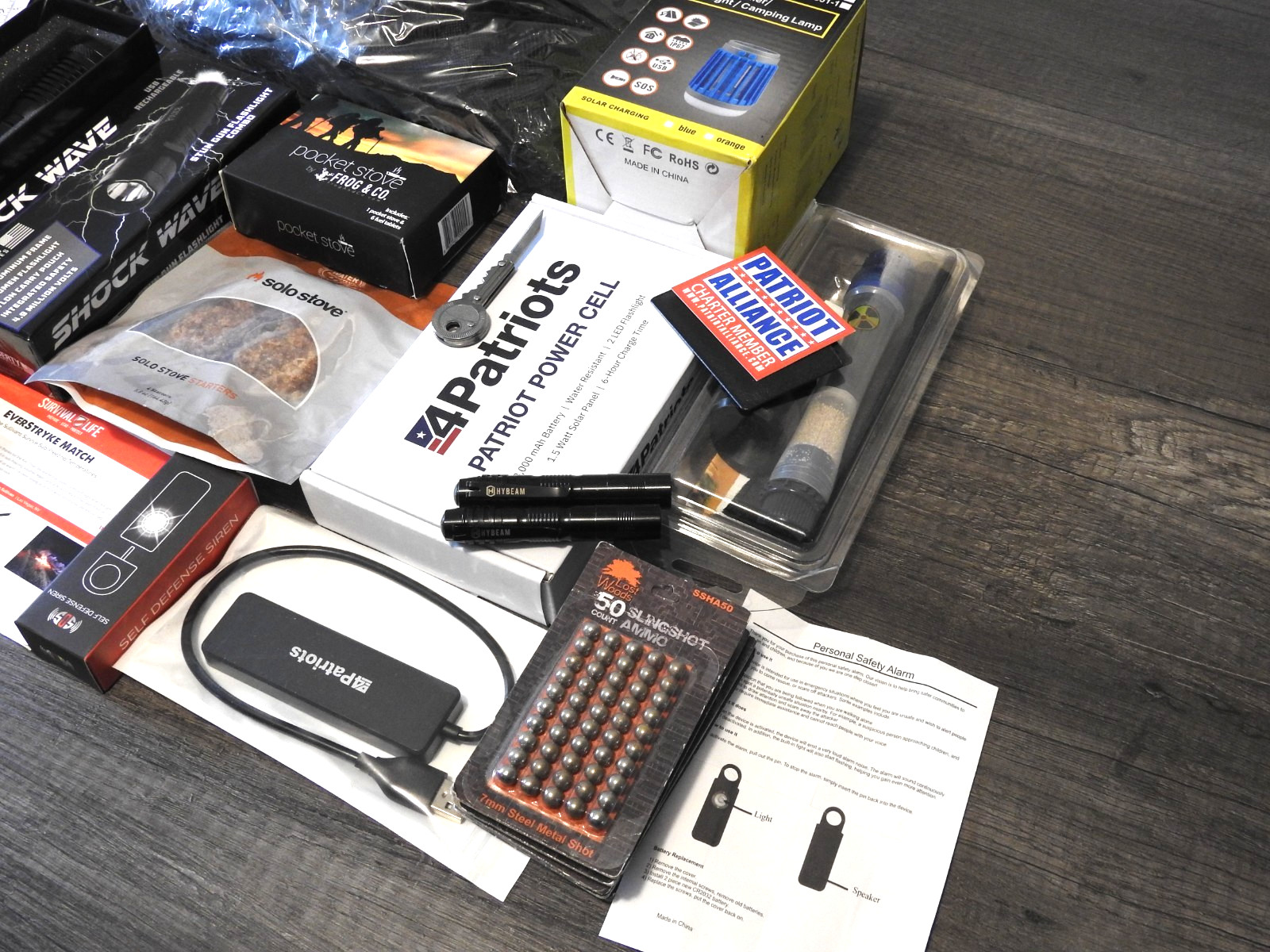 SURVIVAL CAMPING LOT! PRATRIOTS SOLAR POWER CELL-FLASHLIGHTS-SOLAR LANTERN-MORE!