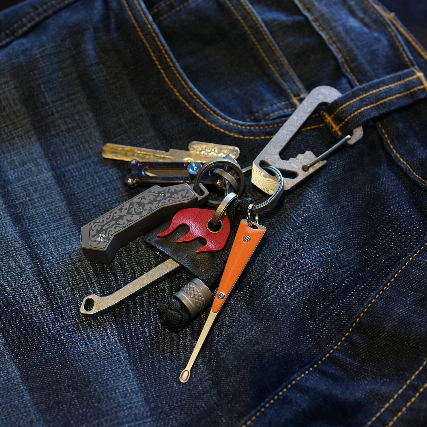 EI2 Titanium EDC Keychain Earpick,Titanium/G10, MeCarmy