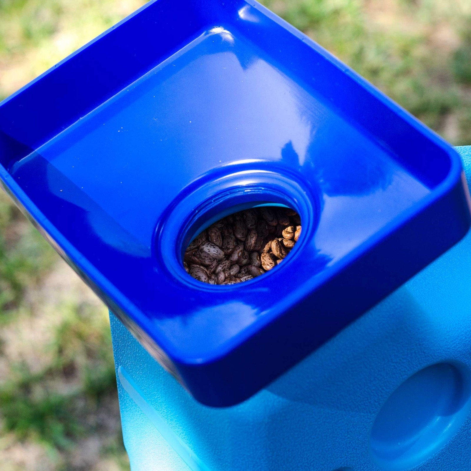AquaFunnel BPA Free Funnel Makes AquaBrick Food Storage and Emergency Water S…