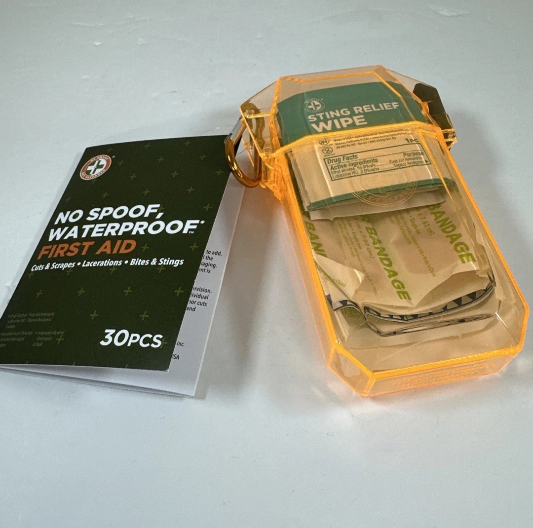 Be Smart Get Prepared Outdoor First Aid No Spoof Waterproof 30 Pcs