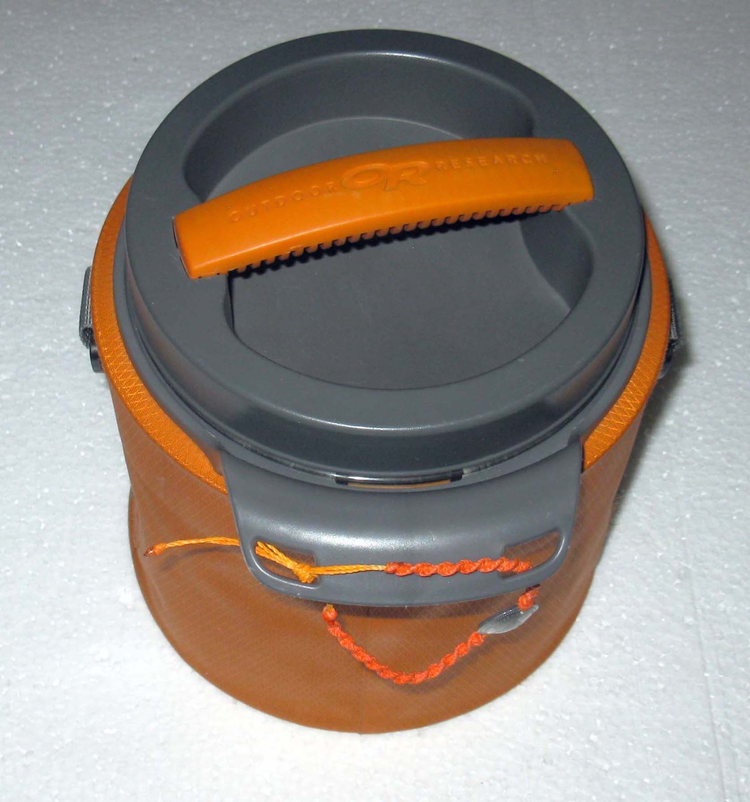 Outdoor Research Water-resistant Orange Container Capsule Rafting Camping 8×7″