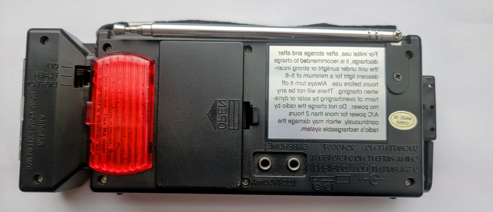 Solar, Battery,DC Crank AM/FM Radio,Flash Light Y2k
