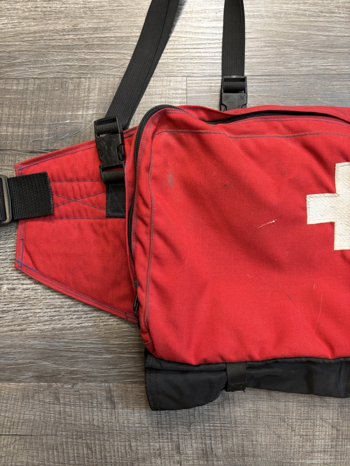 VTG Ski Patrol Search And Rescue First Aid Pack Heavy Duty Canvas Butt Pack