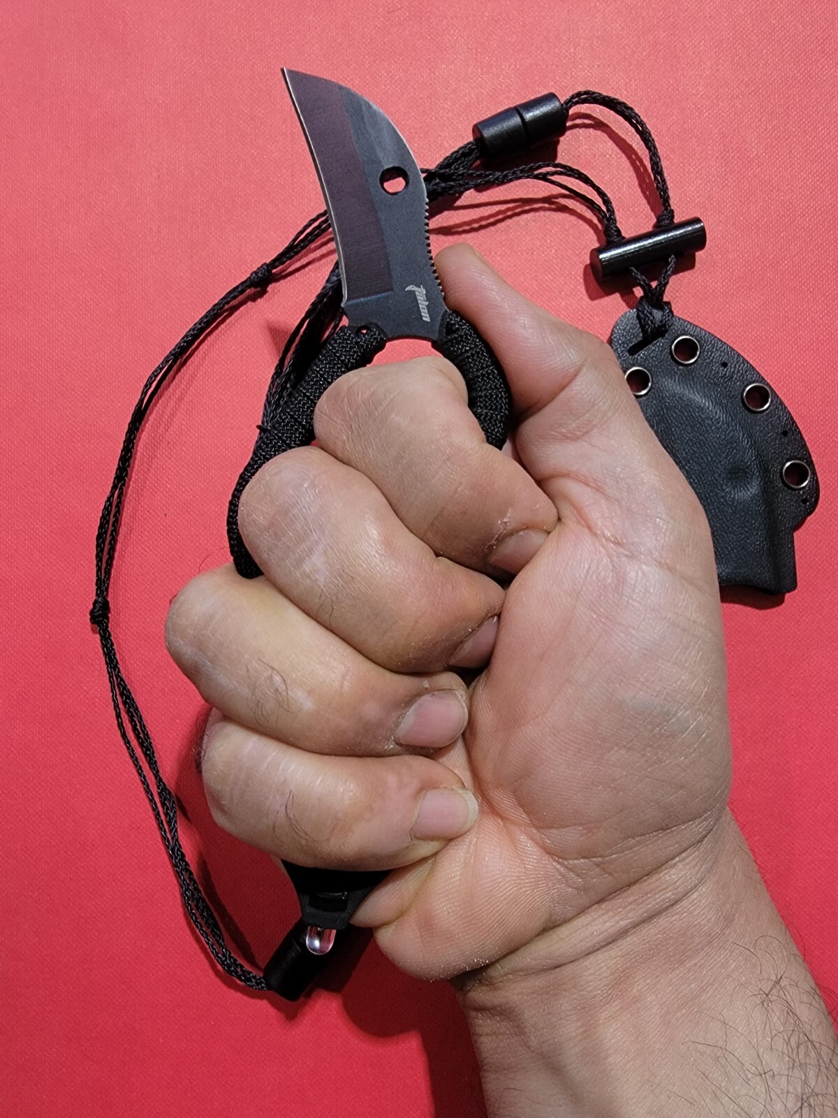 Survival Necklace/Survival Neck Knife+Fire Starter+Mini Flashlight+Saw Cord