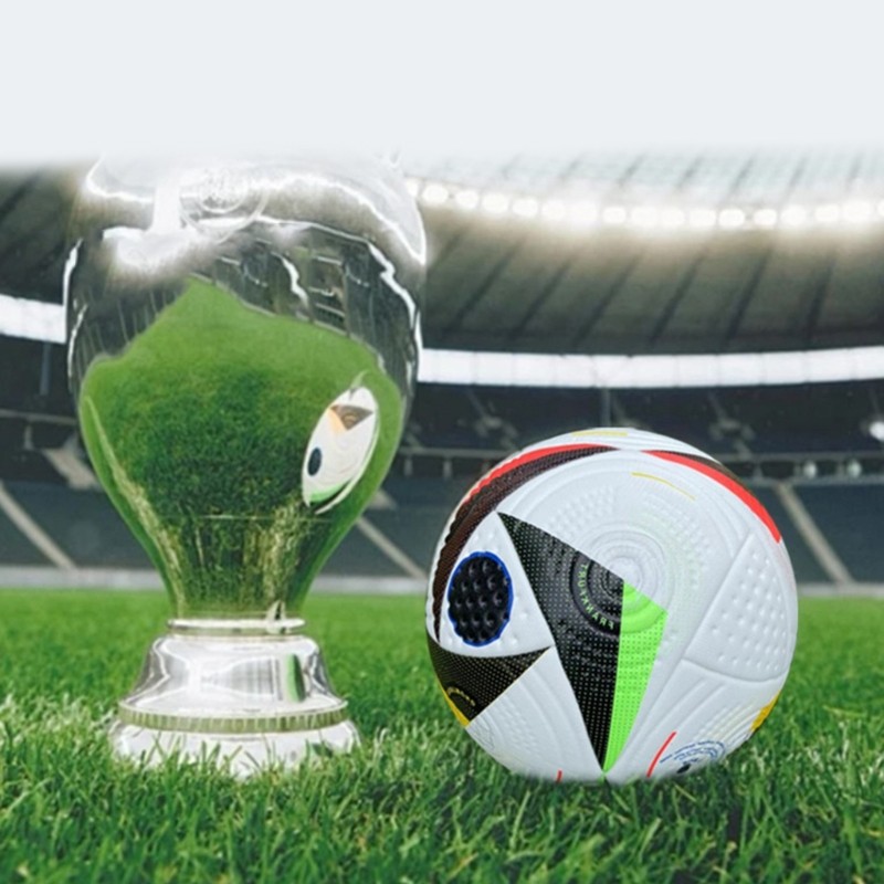 PU Football Offical Size 5 Soccer for Adult Outdoor Competition Training