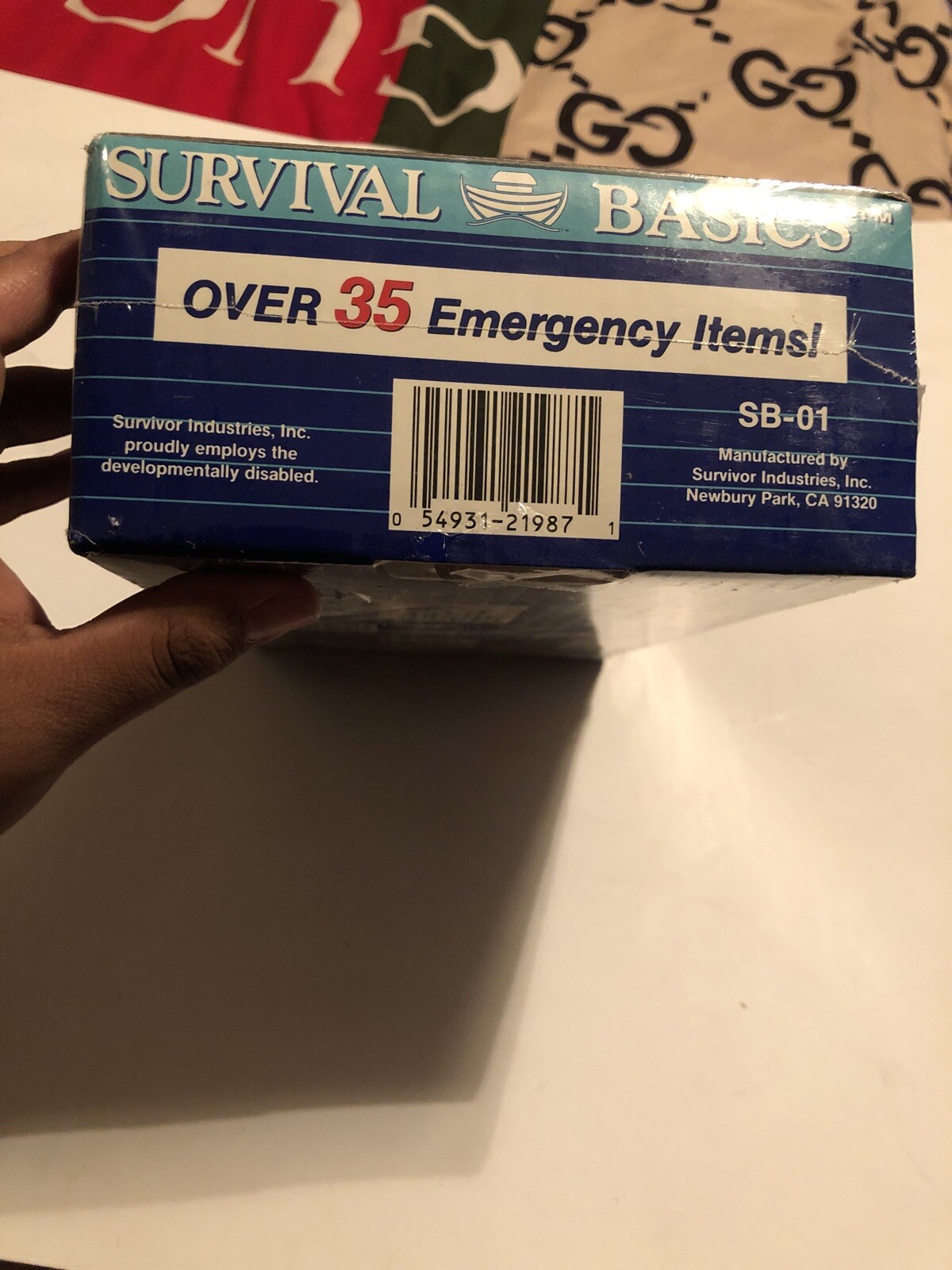SURVIVAL BASICS BASIC EMERGENCY PREPAREDNESS KIT SB-01 SUSTAINS 1 PERSON 3 DAYS