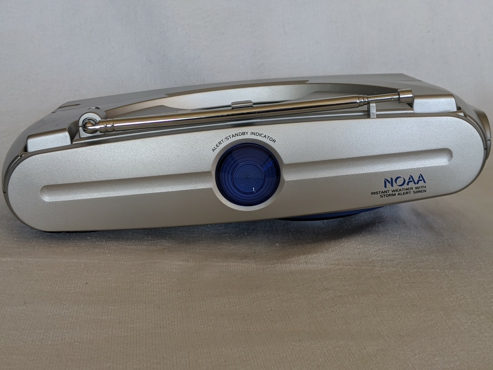 GPX A390 Weather Alert Radio! NOAA STORM ALERTS! Siren, Flashing Light! AM/FM