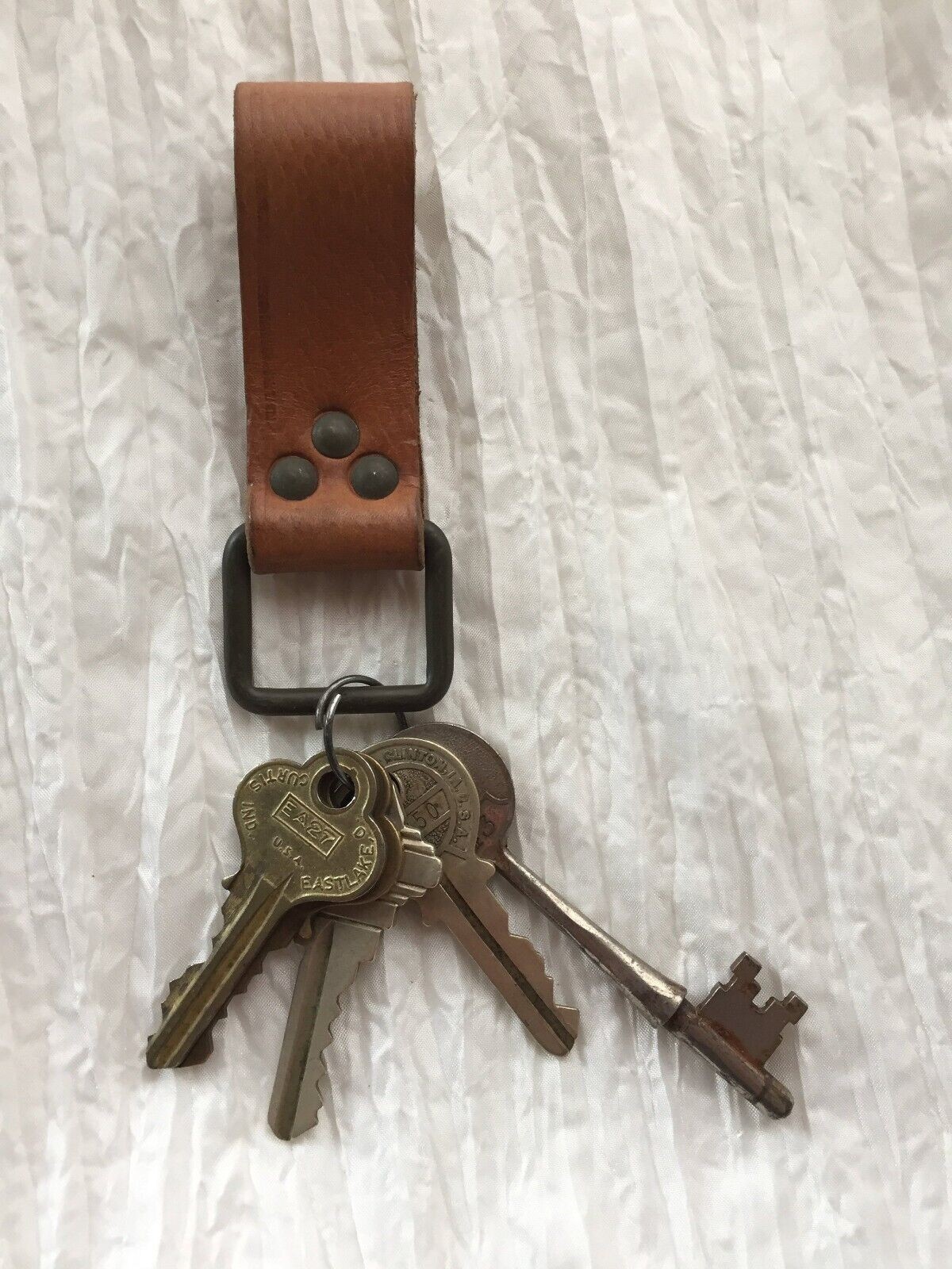 Vintage Leather Belt Loop Dangler Bushcraft Gear Holder Knife Saw Keys D RING