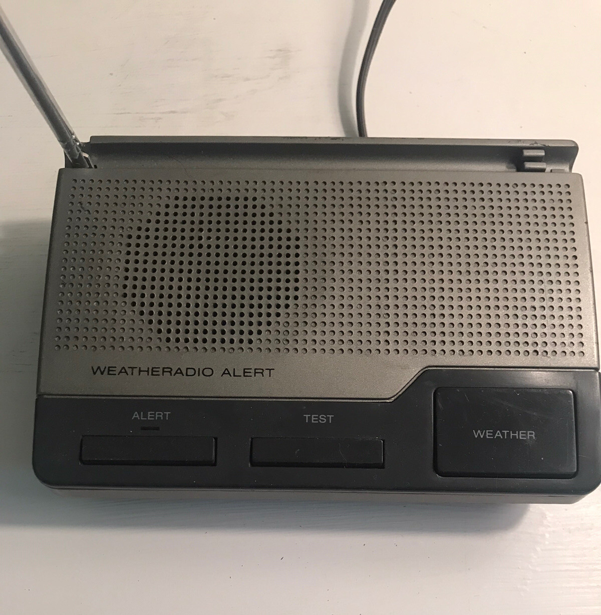 Radio Shack Weather Radio Alert Model 12-240