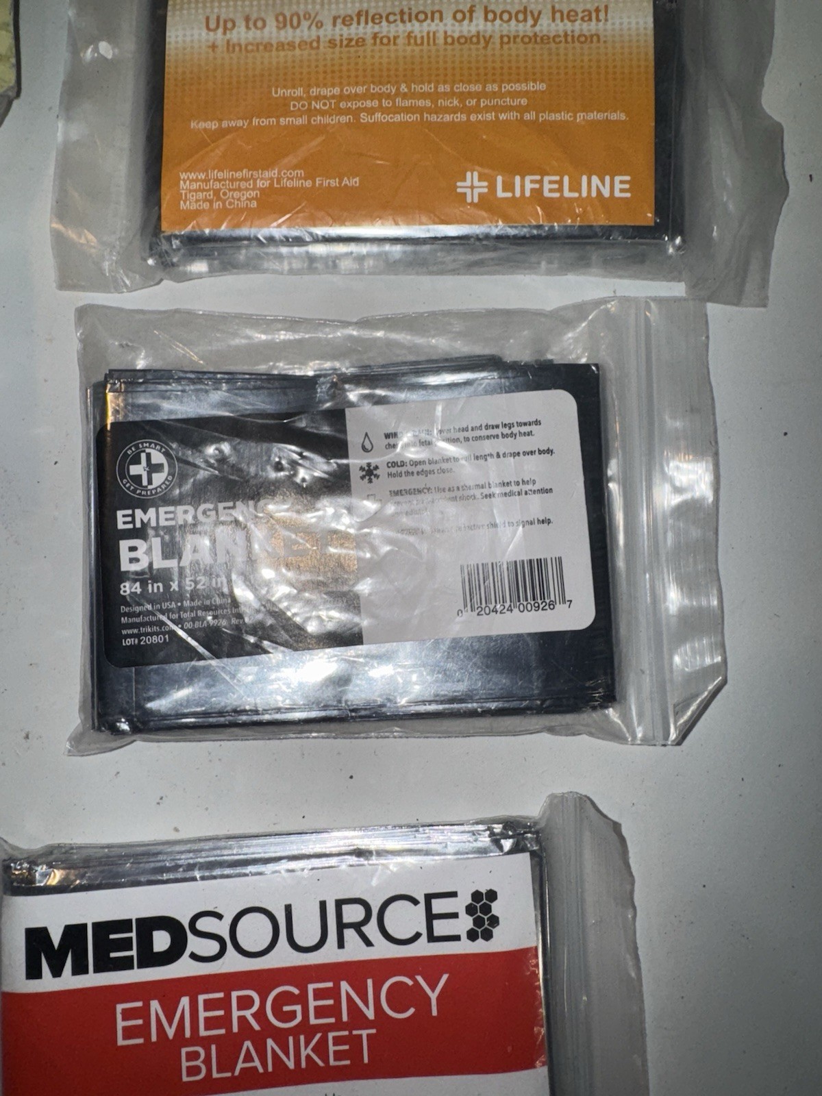Lot of 8 Emergency / Survival Blankets – Mixed Brands – New