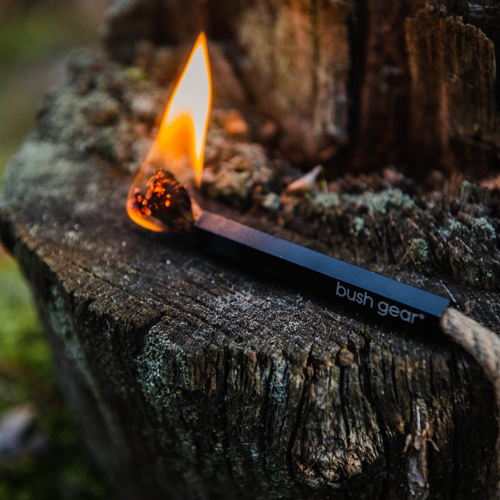 Outdoor Fire Steel Set in Aluminium Box inc 2X Tinder Fire Starter Set Out…